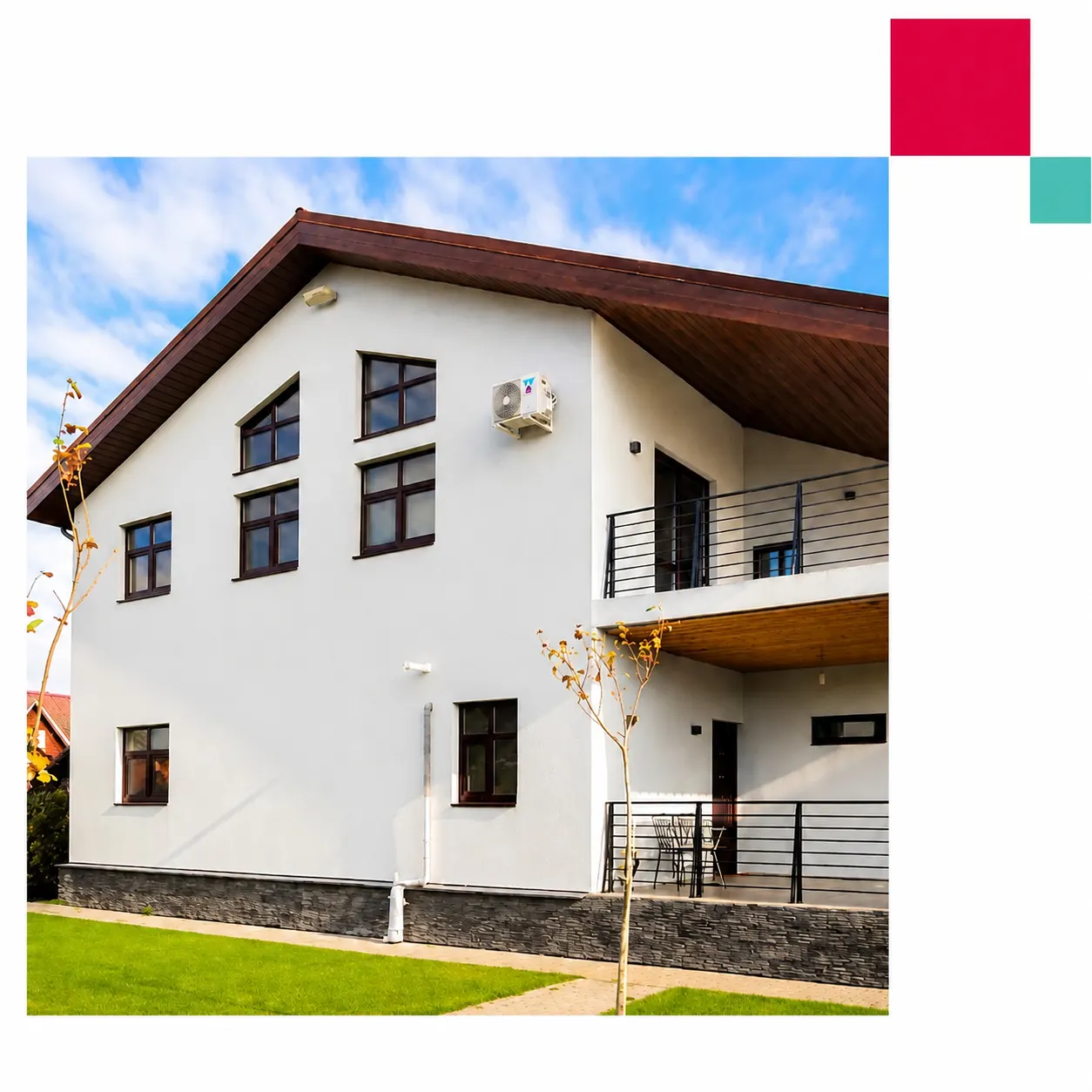Дом с дверной системой REHAU Двери 60